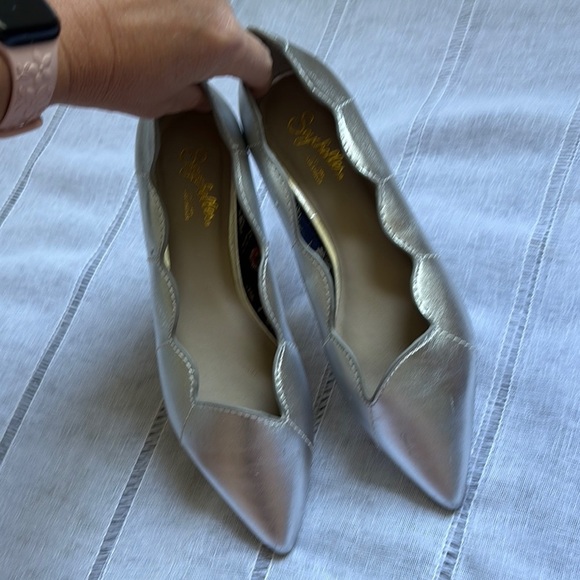 Seychelles Metallic Silver Flats - Picture 10 of 13